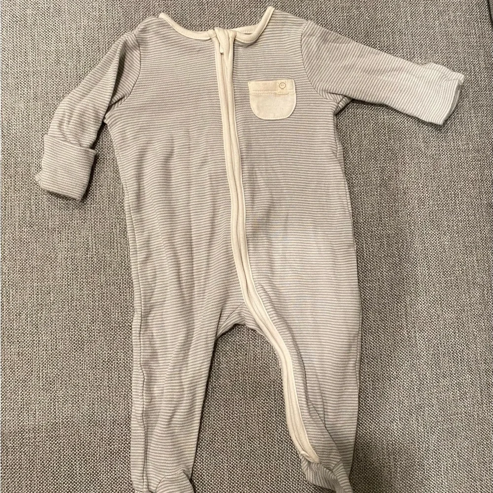 Neutral Striped Baby Footed Pajamas Sleeper with Pocket